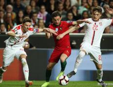 乐鱼-斯洛文尼亚队平局告负，出线形势严峻