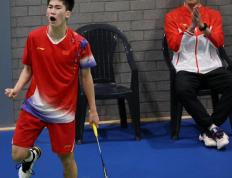 乐鱼 vip 注册-中国羽毛球队横扫印度羽毛球队，谌龙完成帽子戏法的简单介绍