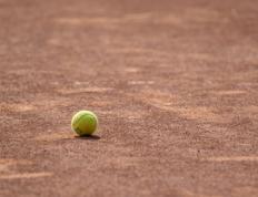 乐鱼体育app-澳大利亚网球队鏖战英国网球队，梅德韦杰夫爆发神勇